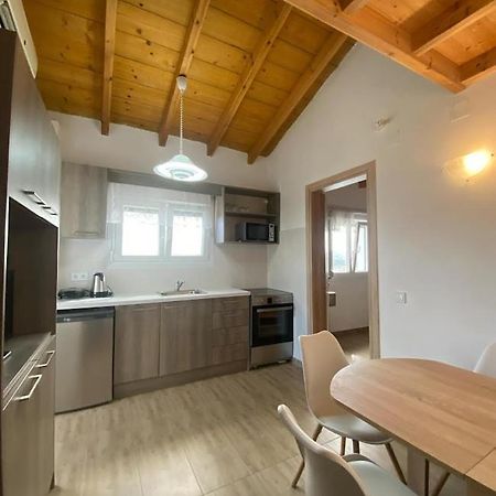 Theo Apartment ماراثياس المظهر الخارجي الصورة